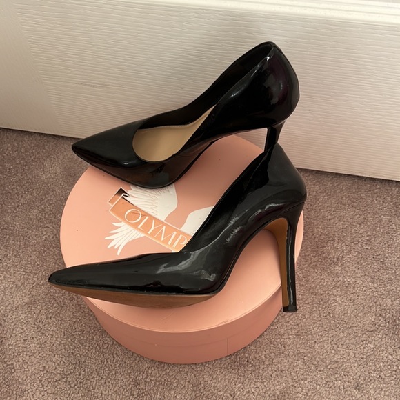 Vince Camuto heels - Picture 6 of 7